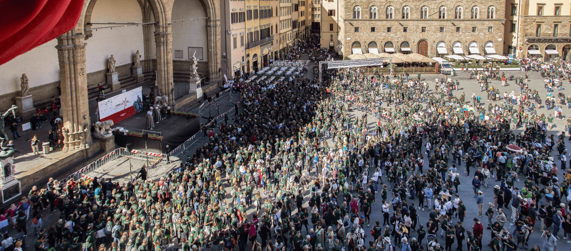 CORRI LA VITA 2024_piazza signoria_massimo sestini low